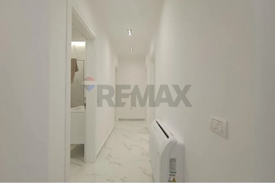Tirane, jepet me qera apartament , 101 m² 850 € 