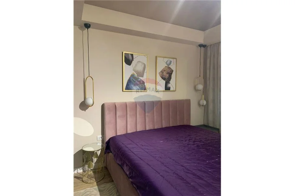 Tirane, jepet me qera apartament duplex Dublex , 95 m² 900 € (Rruga e Elbasanit)