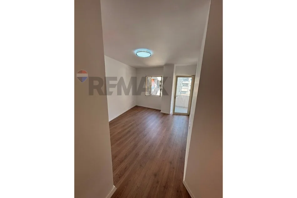 Tirane, shitet apartament 1+1 Kati 5, 69 m² 12.000.000 LEK (Rruga e Dajtit)