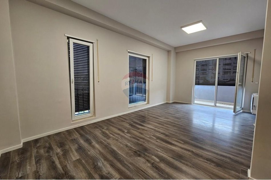 Tirane, shitet apartament 2+1 , 88 m² 210.000 € (Rruga Jordan Misja, Tiranë (ID: 530181003-388)