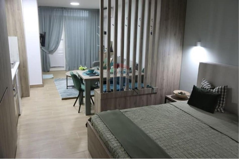 Tirane, shitet garsonier 1+1 , 35 m² 80.000 € (Pallatet Arabe, Tiranë (ID: 530261060-1930)