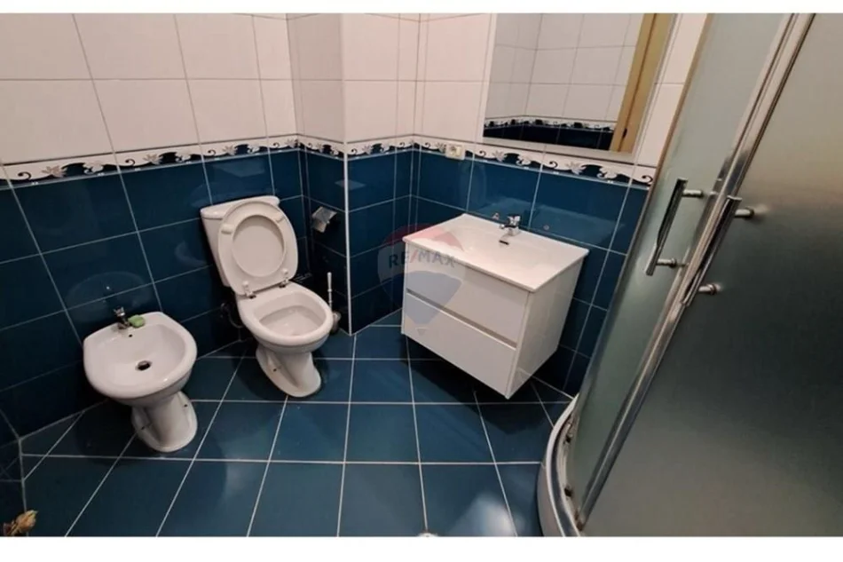 Tirane, shitet apartament , 81 m² 240.000 € 