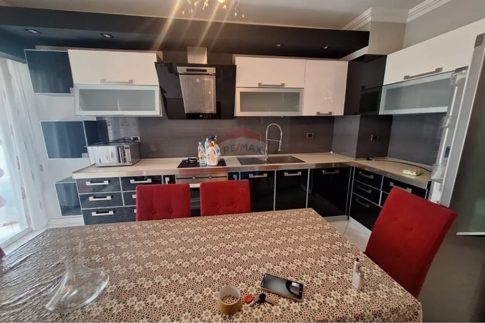 Tirane, shitet apartament 2+1 Kati 3, 119 m² 200.000 € (Rruga Dritan Hoxha, Tiranë(ID: 530411012-187))
