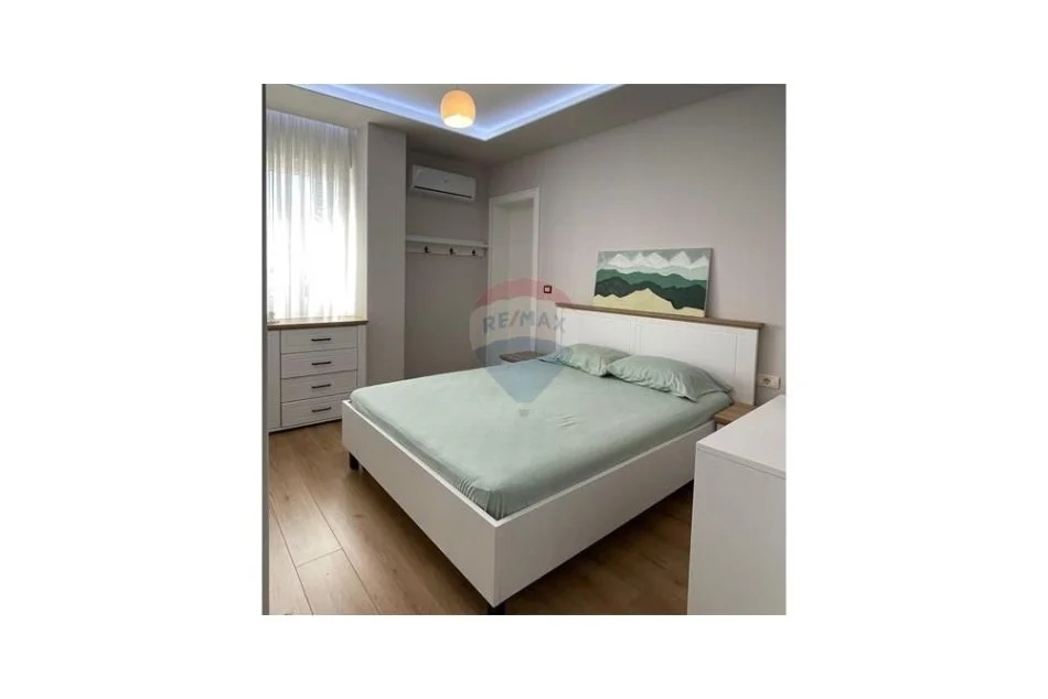 Tirane, shitet apartament 2+1+Ballkon Kati 11, 110 m² 258.000 € 