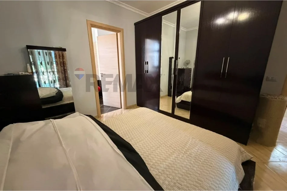 Tirane, shitet apartament 2+1 , 105 m² (oxhaku)