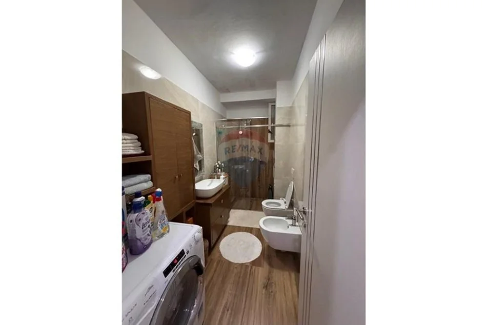 Mezez, shitet apartament 2+1 Kati 5, 93 m² 130.000 € (ID: 530391026-7)