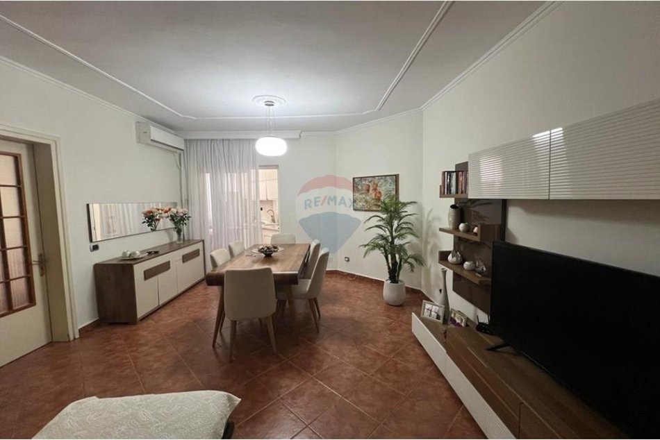 Tirane, shitet apartament 2+1 Kati 9, 95 m² 215.000 € (Komuna e Parisit, Tiranë(ID: 530191068-89)