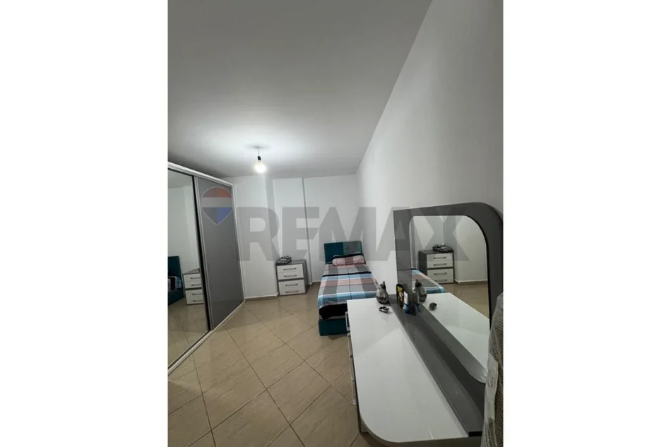 Tirane, shitet apartament , 112 m² 185.000 € 