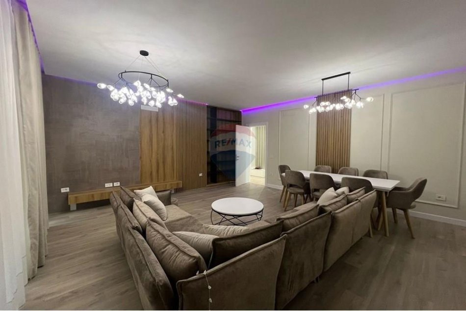 Shqiperi, shitet apartament 2+1+Ballkon , 147 m² (Rruga Mine Peza Rruga Mine Peza, Tiranë)