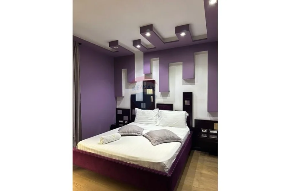 Tirane, shitet , 657 m² 2.800.000 € (Rruga Abdi Toptani, Tiranë)