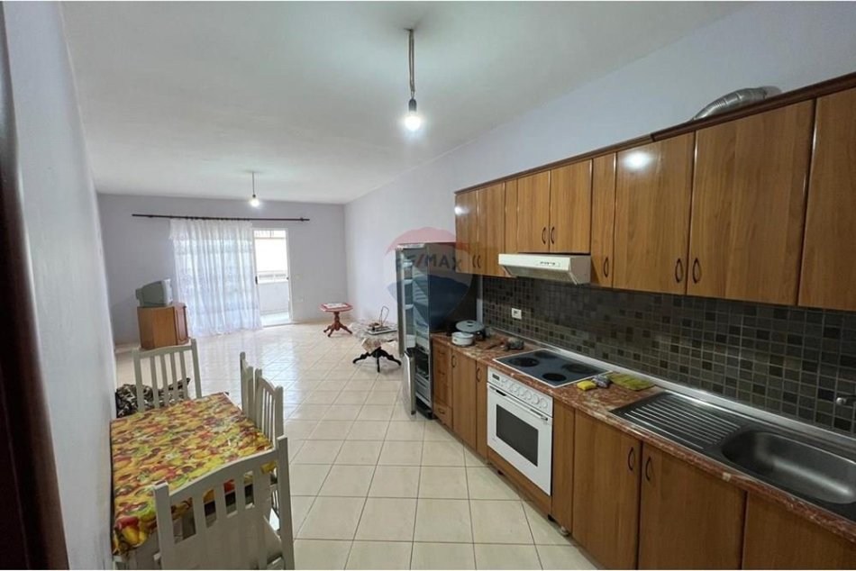 Tirane, shitet apartament 1+1 Kati 4, 86 m² (Rruga Shefqet Kuka, Tiranë (ID: 530261057-300)