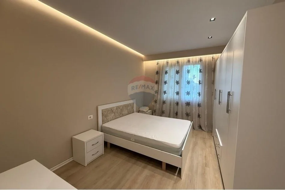 Tirane, jepet me qera 2+1 , 90 m² 600 € (Grand Gallery - Grand Galery Rezidence, Yzberisht, Tiranë)