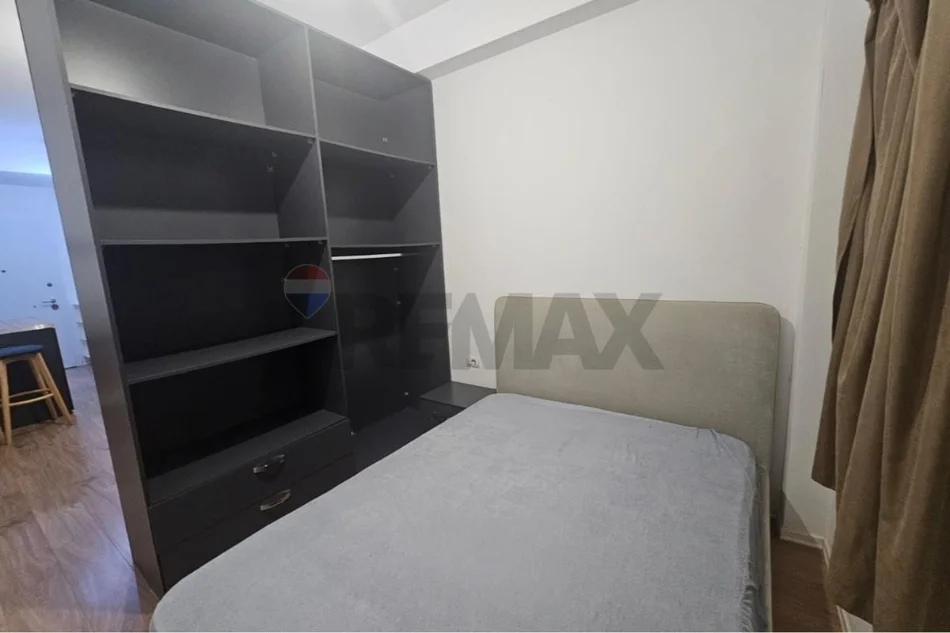Tirane, jepet me qera apartament 1+1 Kati 1, 45 m² 330 € (Kompleksi Mangalem)