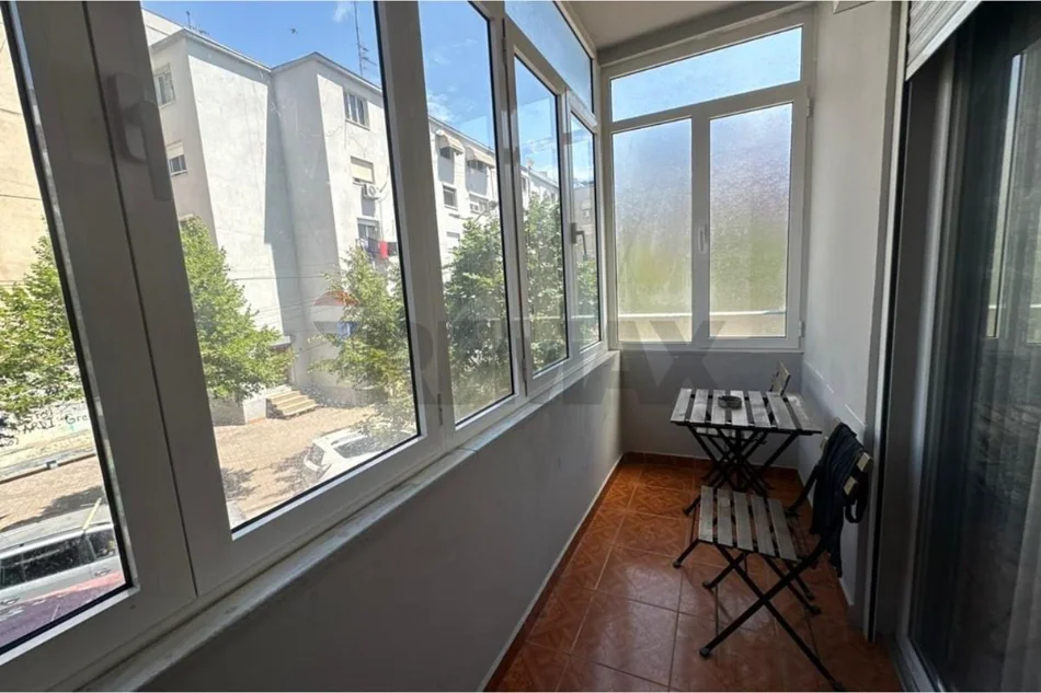 jepet me qera apartament 1+1 Kati 2, 100 m² 750 € (ISH PARKU)