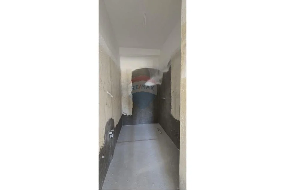 Tirane, shitet apartament 2+1+Ballkon , 115 m² 126.148 € 