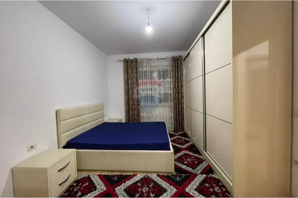 Tirane, shitet apartament , 140 m² 246.001 € 