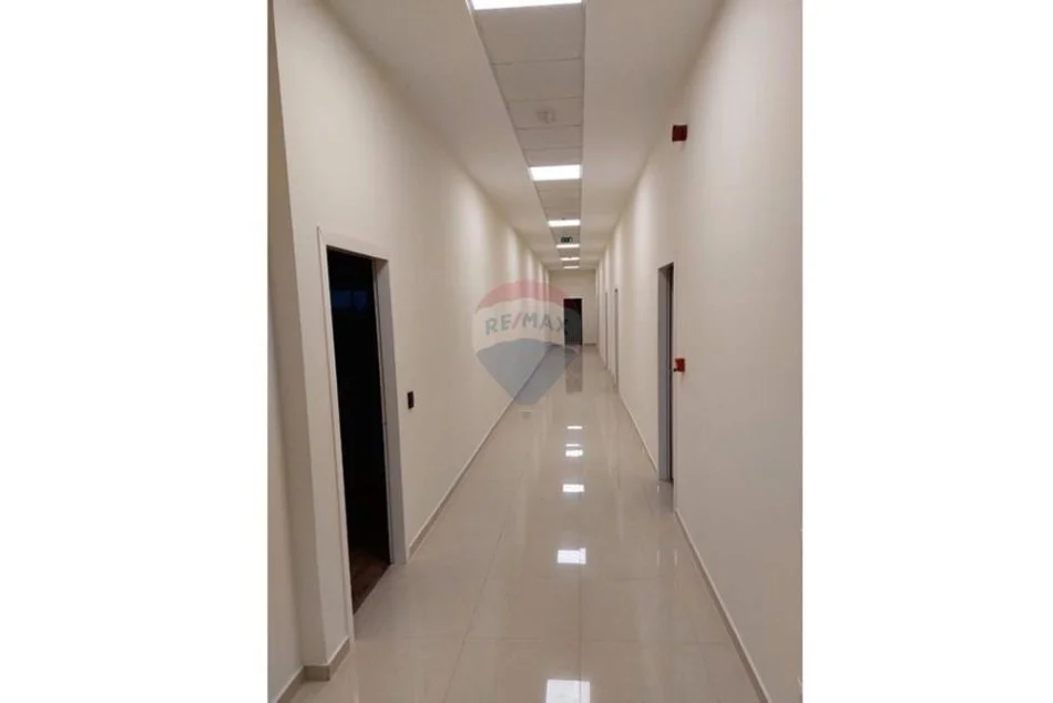 Durres, shitet ambjent biznesi , 4.300 m² 1.500.000 € (ID: 530191065-17)