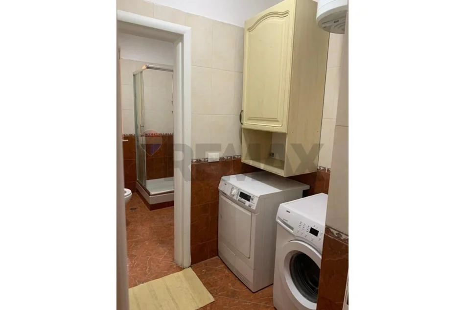 Tirane, jepet me qera apartament 1+1+Ballkon Kati 1, 80 m² 550 € (Eduart Mano)