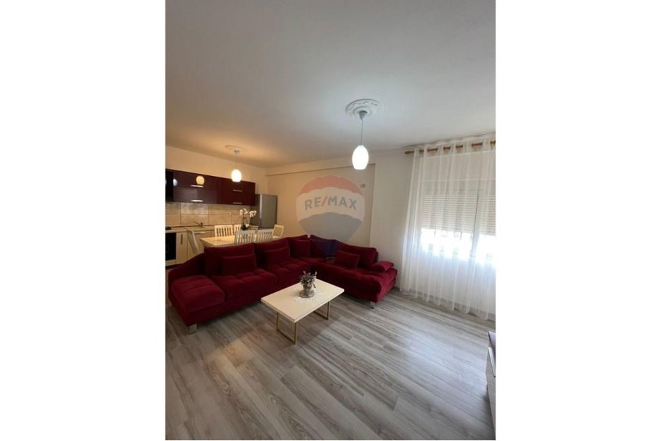 Tirane, shitet apartament 1+1+Ballkon Kati 7, 65 m² 115.000 € (Apartament - Për Shitje - Kompleksi Fratari, Tiranë)