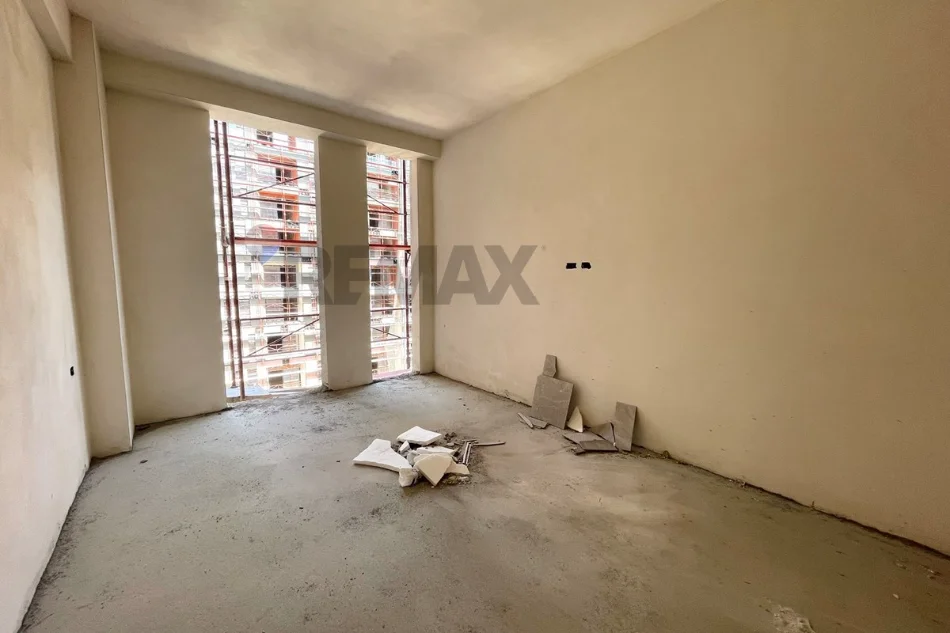 Tirane, shes apartament 1+1+Ballkon Kati 3, 89 m² 149.900 € (Globe)