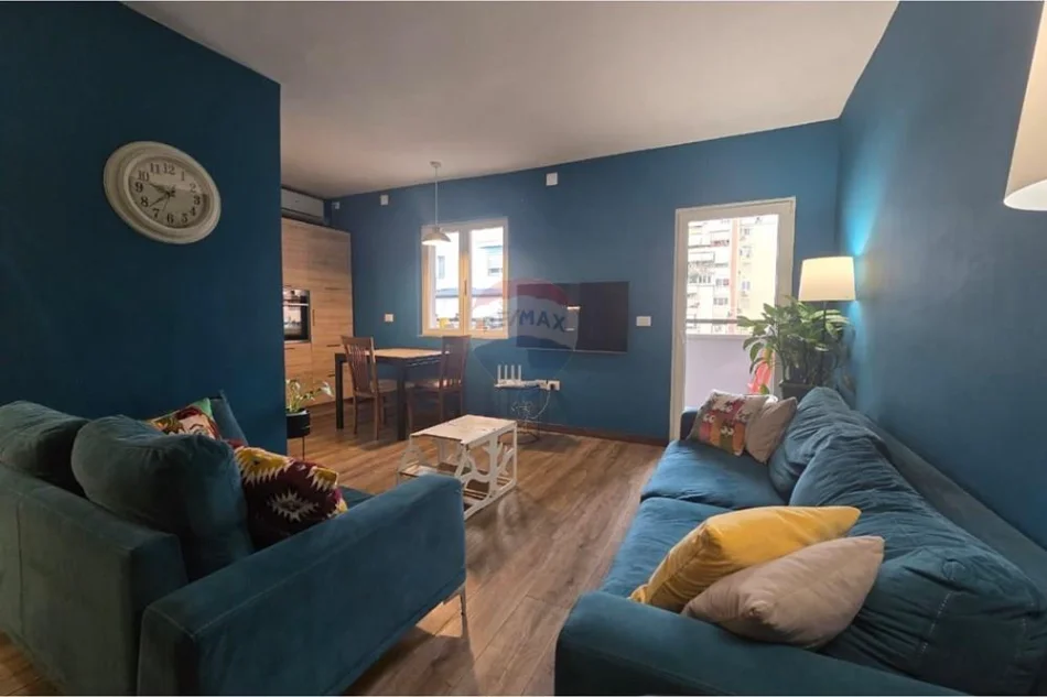 Tirane, jepet me qera apartament 2+1+Ballkon , 72 m² 750 € (Myslym Shyri)