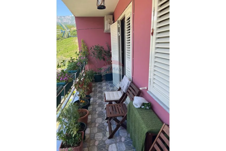 Tirane, shitet apartament 3+1 Kati 4, 123 m² 176.000 € (- Rruga e Thesarit (ID: 530601006-8))