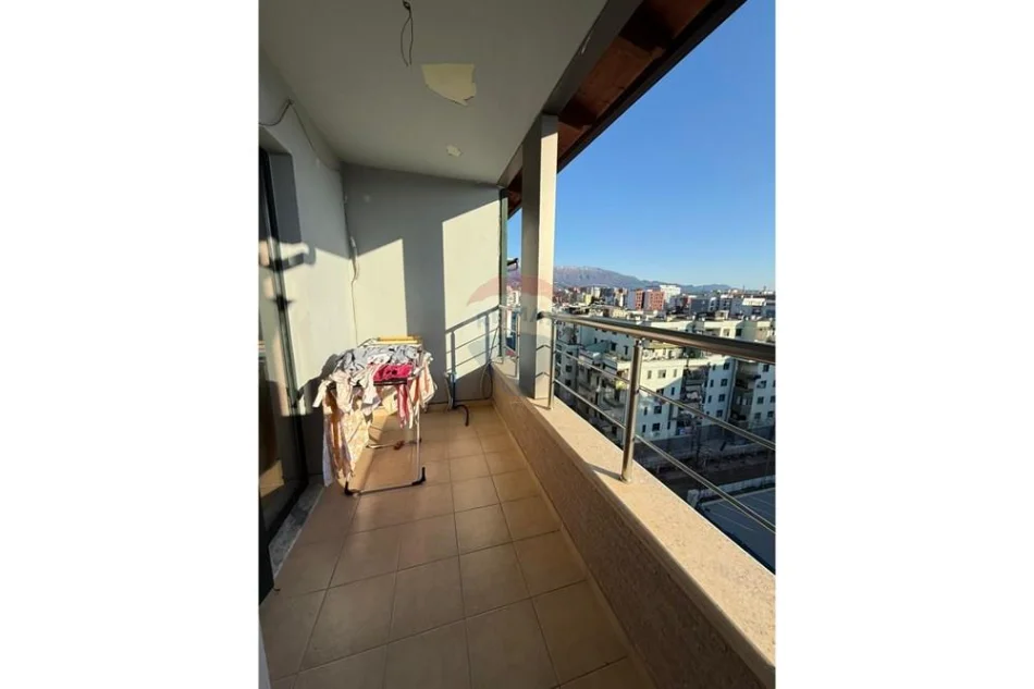 Tirane, shitet apartament , 124 m² 220.000 € 
