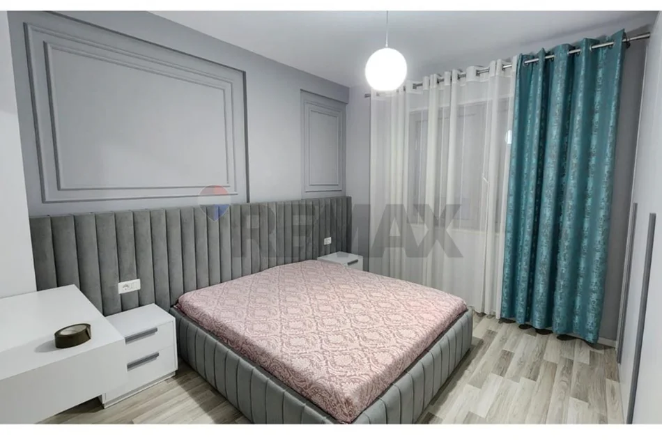 Tirane, jepet me qera apartament 1+1 Kati 6, 56 m² 49.998 € (Rruga e Dibres)