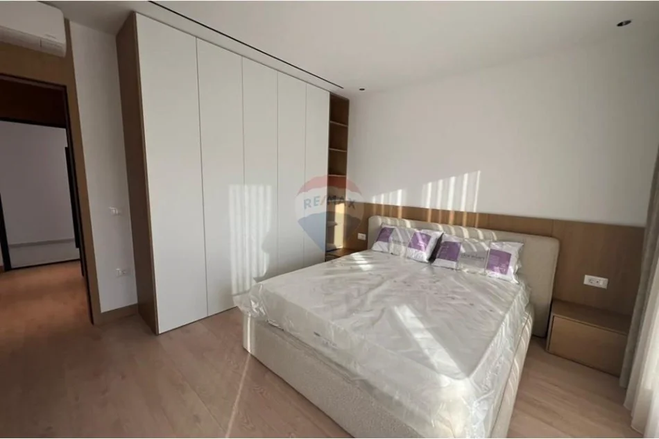 Tirane, jepet me qera apartament , 70 m² 1.045 € 