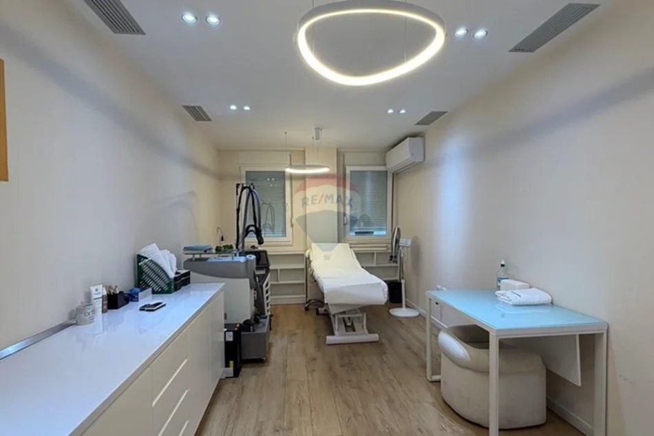 Tirane, jepet me qera apartament , 95 m² 851 € 