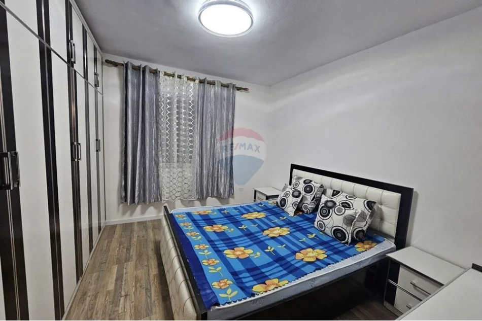 Tirane, jepet me qera apartament , 60 m² 525 € (Rruga Irfan Tomini, Tiranë)