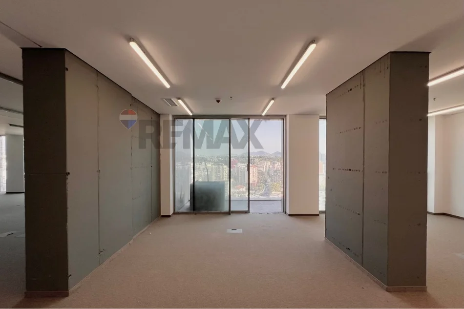 Tirane, jepet me qera ambjent biznesi , 460 m² 15.000 € (rruga elbasanit)