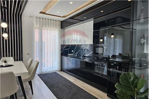 Tirane, jepet me qera 2+1 , 114 m² 1.000 € (TEG - Tegu, Shqipëri)