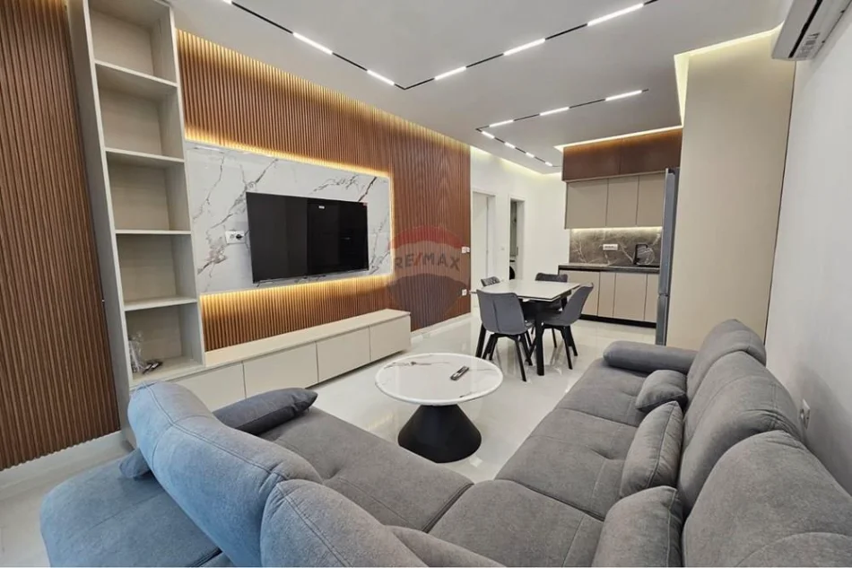 Tirane, jap me qera apartament , 101 m² 1.500 € 