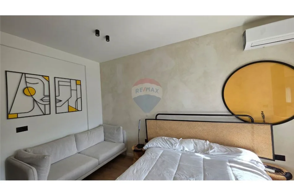 Vlore - Lungomare, shitet apartament 2+1 Kati 10, 127 m² 328.500 € (Rruga Reshat Osmani, pran shkolles se Marines, Vlore)