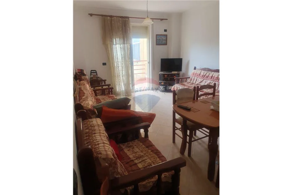 Durres, shitet 1+1 Kati 4, 88 m² 110.000 € 
