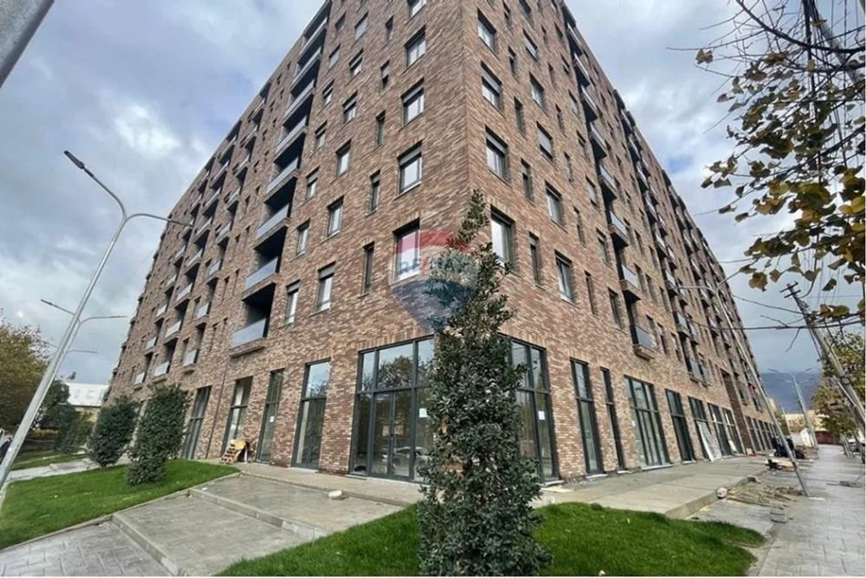 Tirane, shitet apartament 3+1+Aneks Kati 2, 121 m² 182.000 € (Rruga 5 Maji, Tiranë)