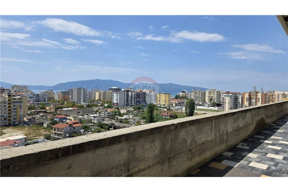 Vlore, shitet apartament 1+1 , 74 m² 85.000 € (Rruga Dush Strati, Vlore)