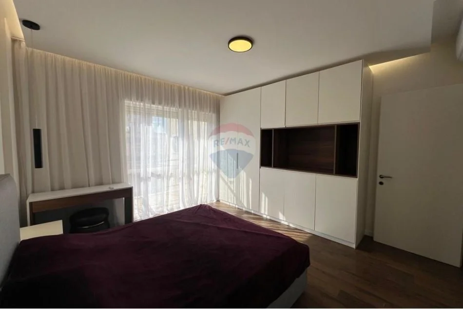 APARTAMENT 3+1+2+GARAZH TE AMBASADA AMERIKANE