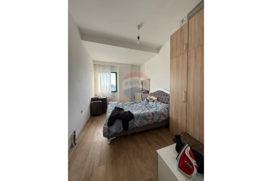 Tirane, shitet apartament , 124 m² 220.000 € 
