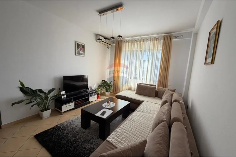 Tirane, shitet apartament 2+1+Aneks+Ballkon Kati 6, 106 m² 147.000 € (rruga dajtit)