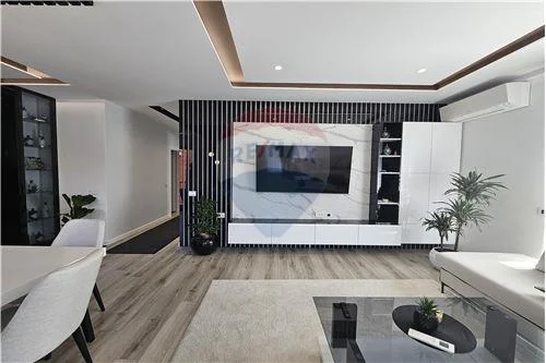 Tirane, jepet me qera 2+1 , 114 m² 1.000 € (TEG - Tegu, Shqipëri)