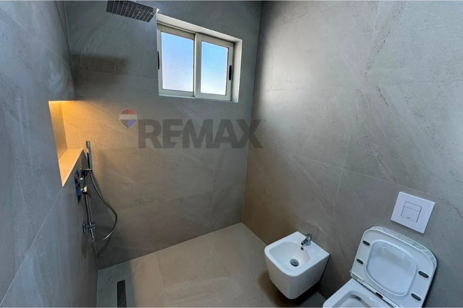 Tirane, shitet apartament 2+1+Ballkon , 108 m² 163.000 € (Rruga Teodor Keko, Tiranë)