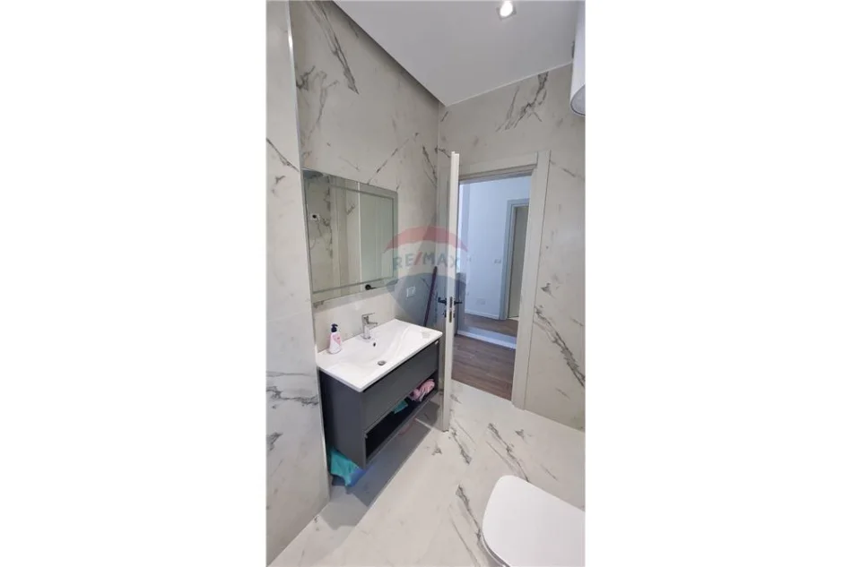 Shqiperi, shitet apartament 1+1 , 65 m² 180.000 € (Radhime, Vlore)
