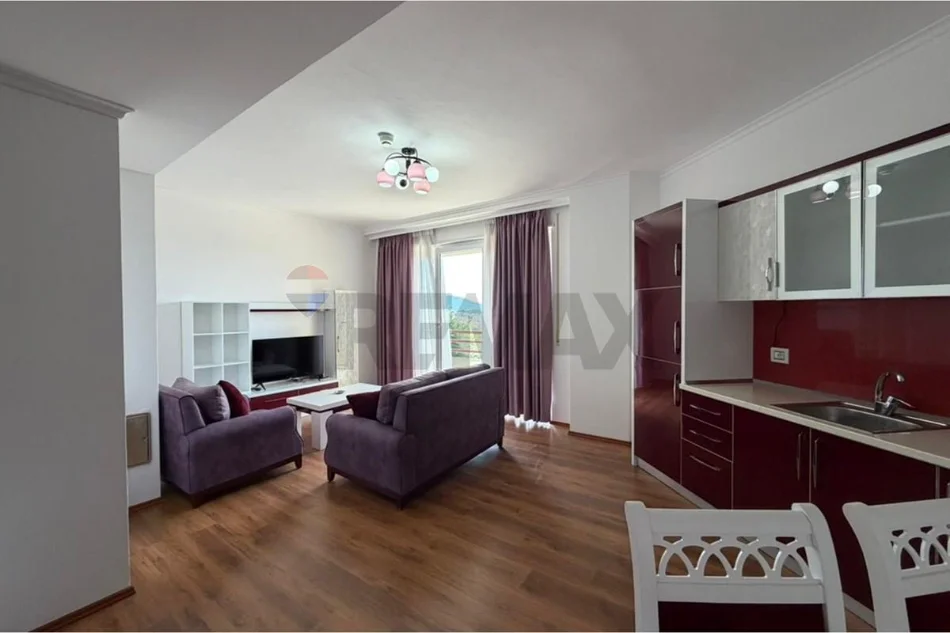 Tirane, shitet apartament , 84 m² 121.379 € 