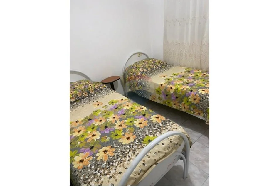 Tirane, jepet me qera apartament 1+1 , 65 m² 400 € (QSUT, Rruga e Dibrës, Tiranë)