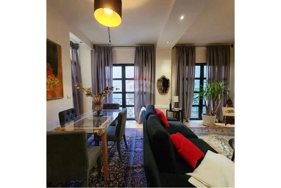 Tirane, jepet me qera apartament 2+1+Ballkon , 100 m² 730 € (Kodra e Diellit)