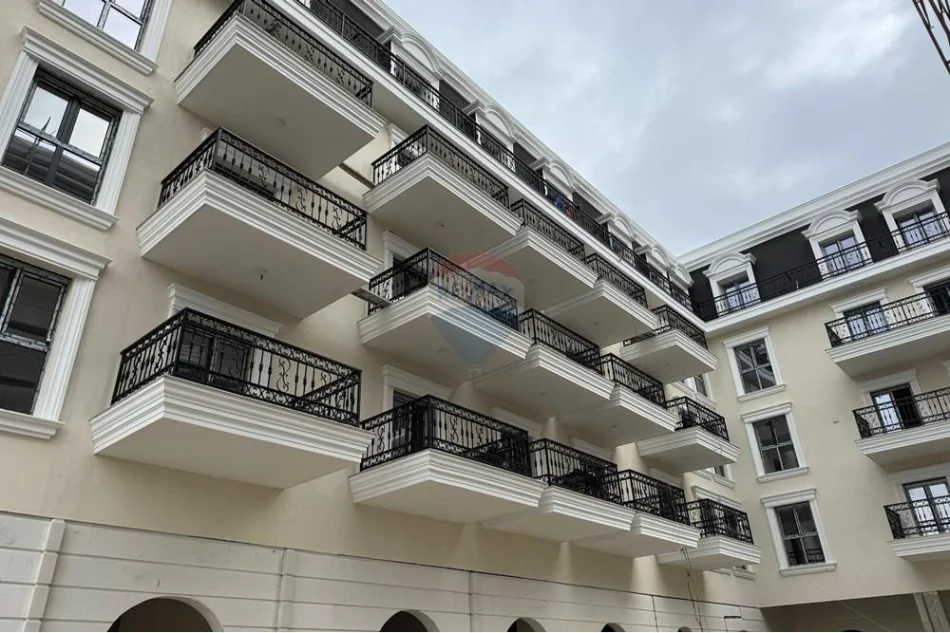 Tirane, shitet apartament , 125 m² 198.000 € (Tiranë e Re)