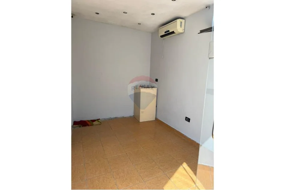 Tirane, shitet , 28 m² 75.200 € 