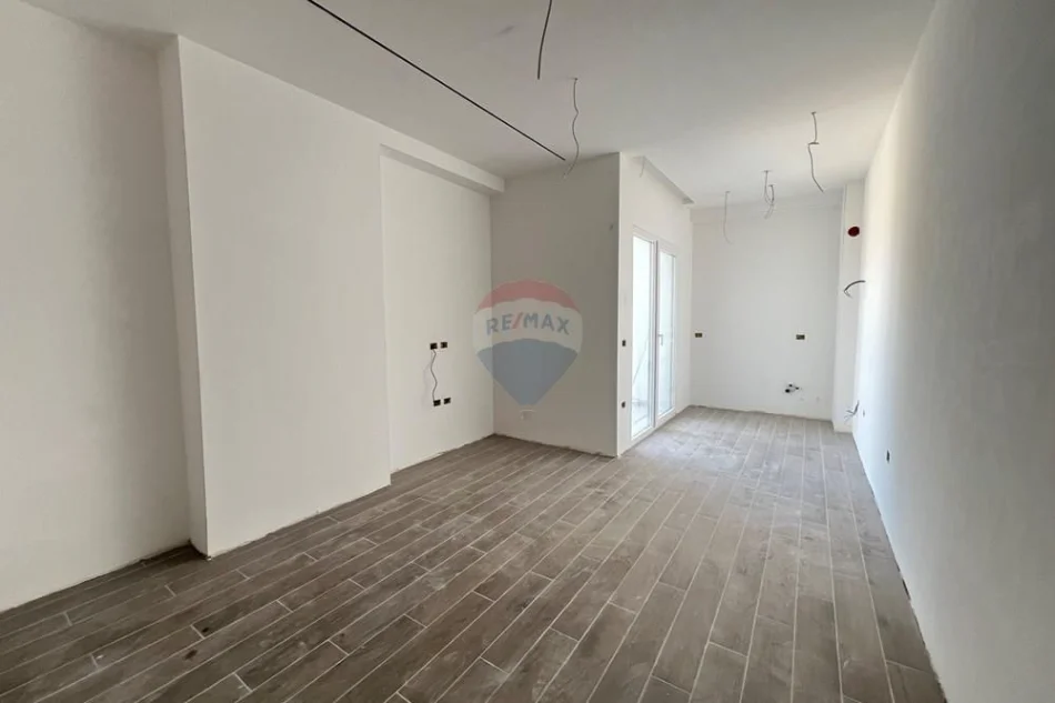 Vlore - Lungomare, shitet garsonier 1+1 Kati 5, 46 m² 119.500 € (Lungomare, Vlorë)